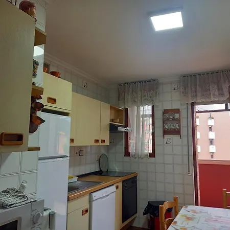 La Terraza Del Naranco - Piso En Urbanizacion Privada - 3 , Parking Y Wifi Apartamento